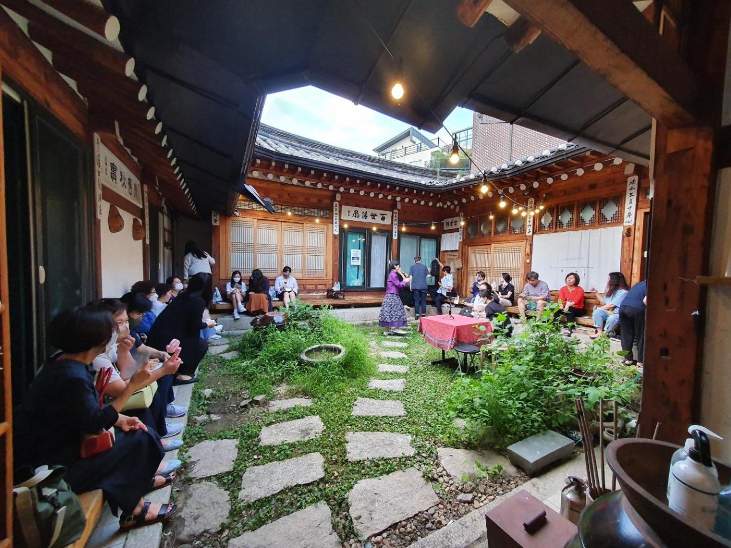 Eugene Hanok Stay Seúl Exterior foto