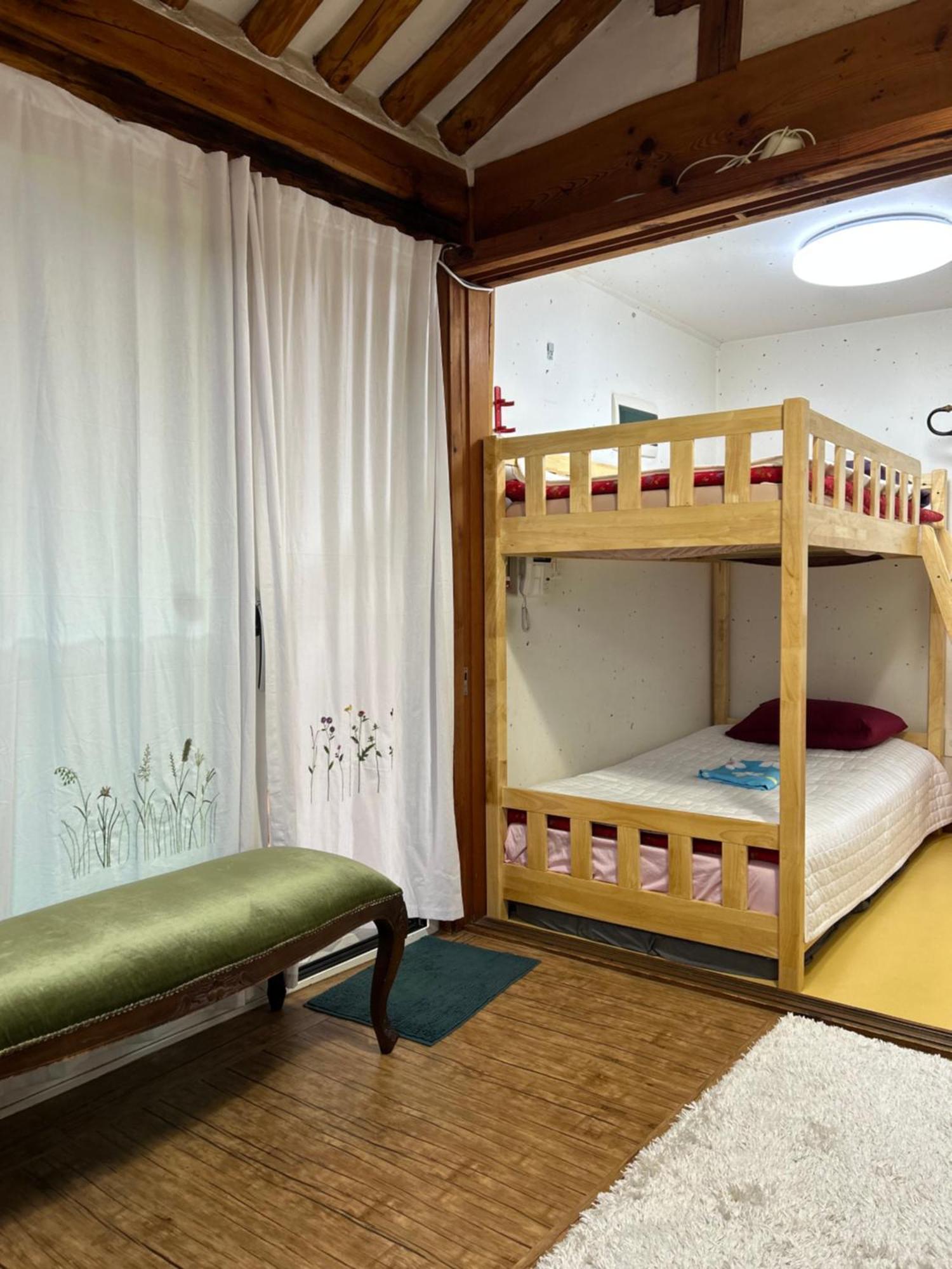 Eugene Hanok Stay Seúl Exterior foto